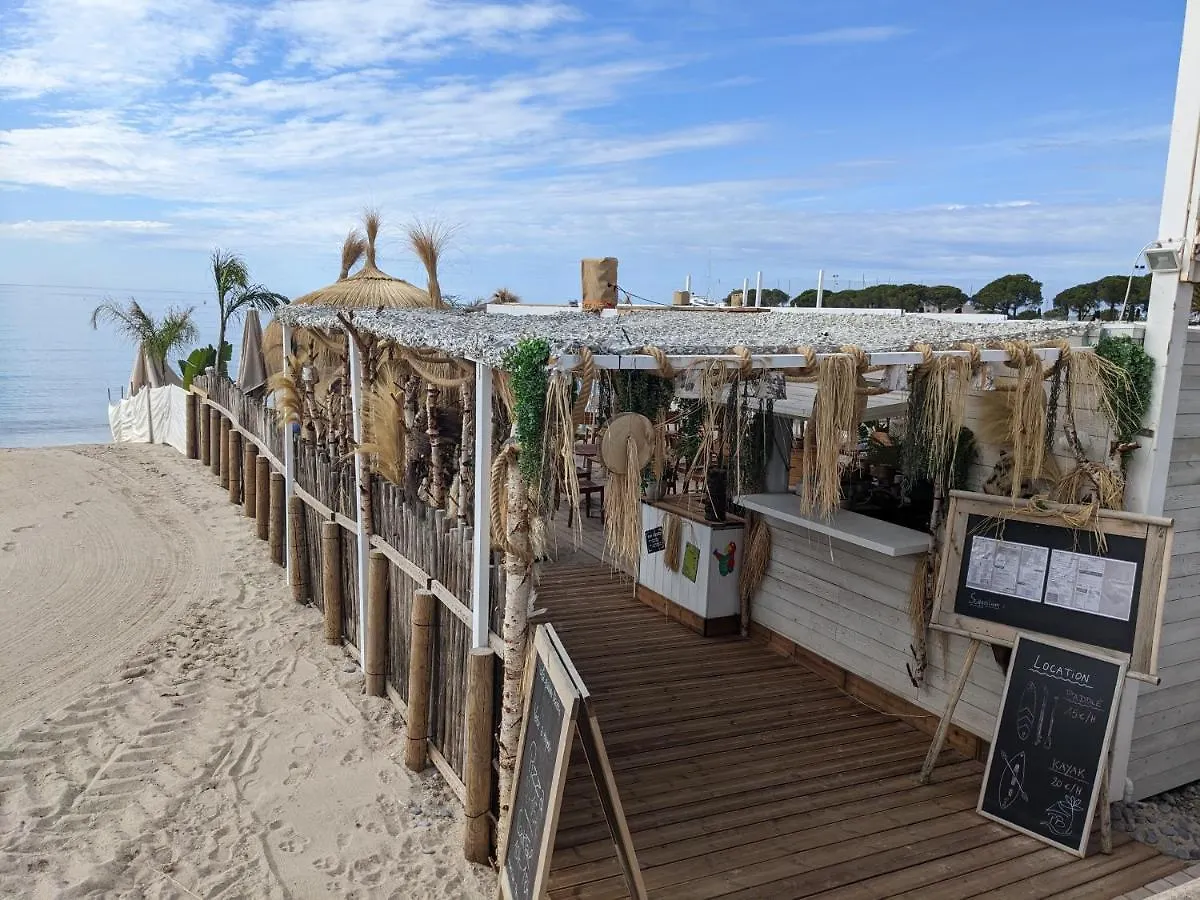 Eden Golfe Plages A Pieds Parking Prive Vallauris Frankreich