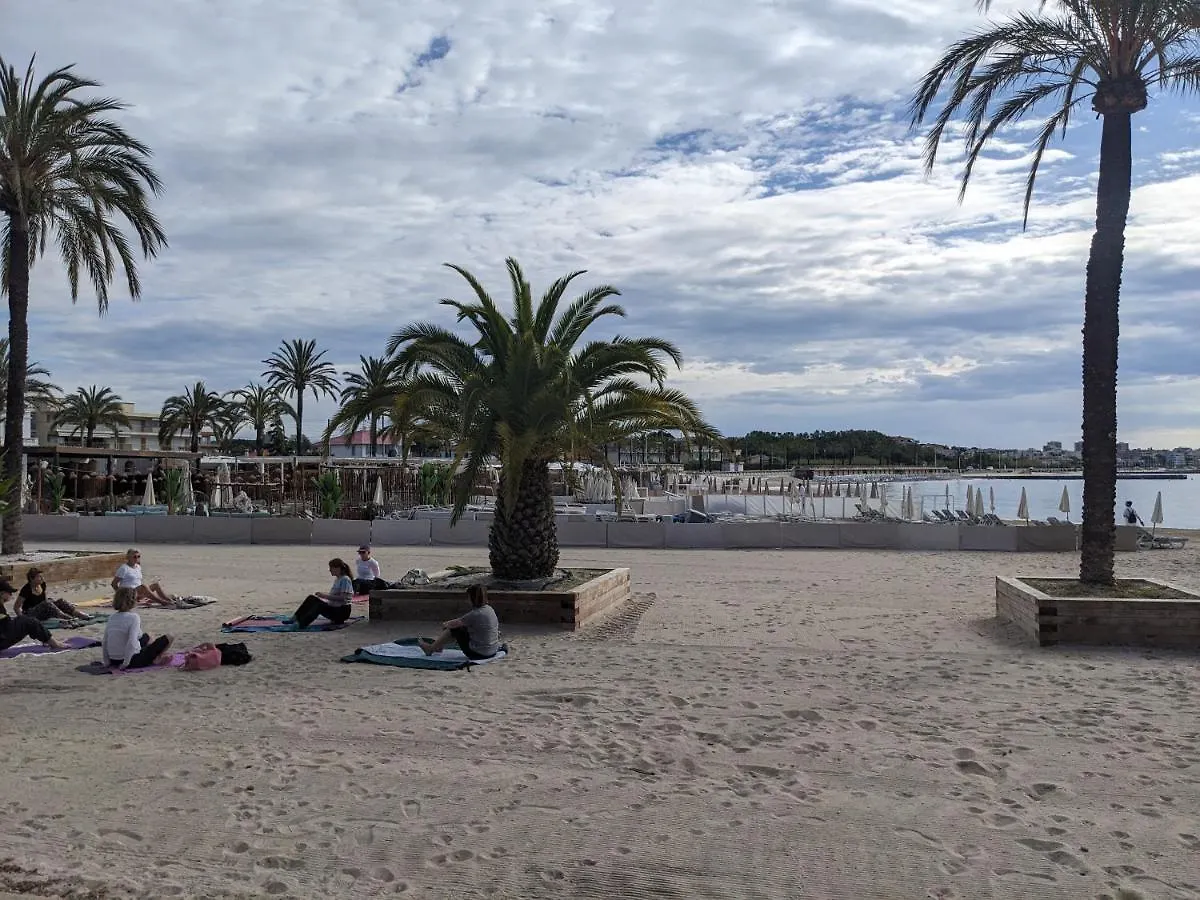 Apartment Eden Golfe Plages A Pieds Parking Prive Vallauris Frankreich